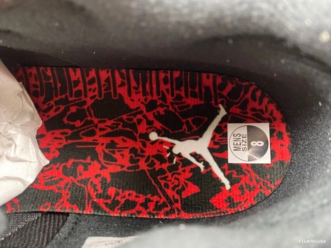 JORDAN X TRAVIS FZ8117-100 THE SCOTT CUT CHECK 0820